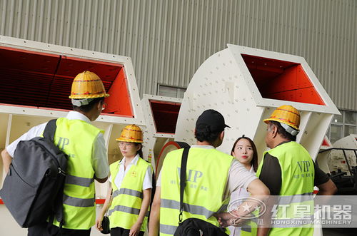 錘式破碎機(jī)型號(hào)與參數(shù)詳解 工業(yè)利器與日用品銷(xiāo)售的跨界啟示